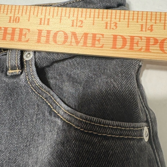 ROLLA'S Classic Flare Crop in Shadow.  Charcoal Washed Black Denim. Raw Hem. - Picture 8 of 11